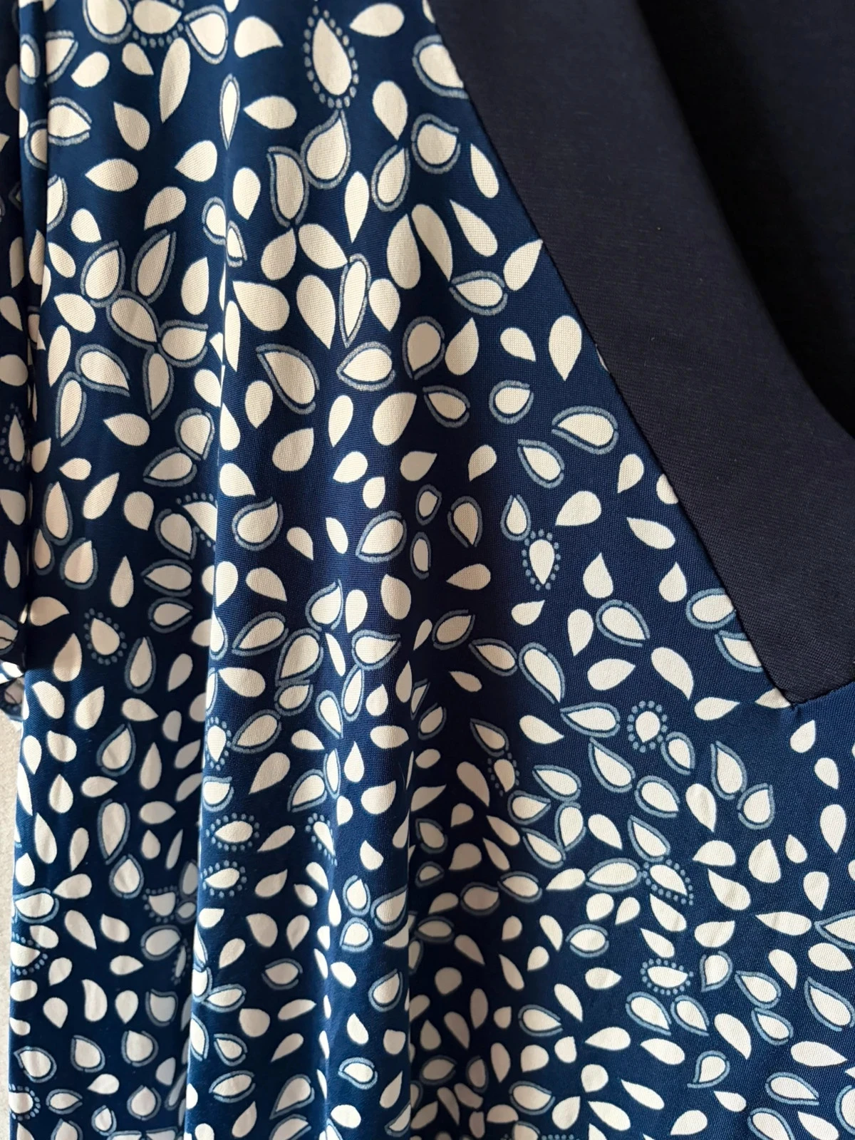 Blusa azul marino y blanca talla – photo 2